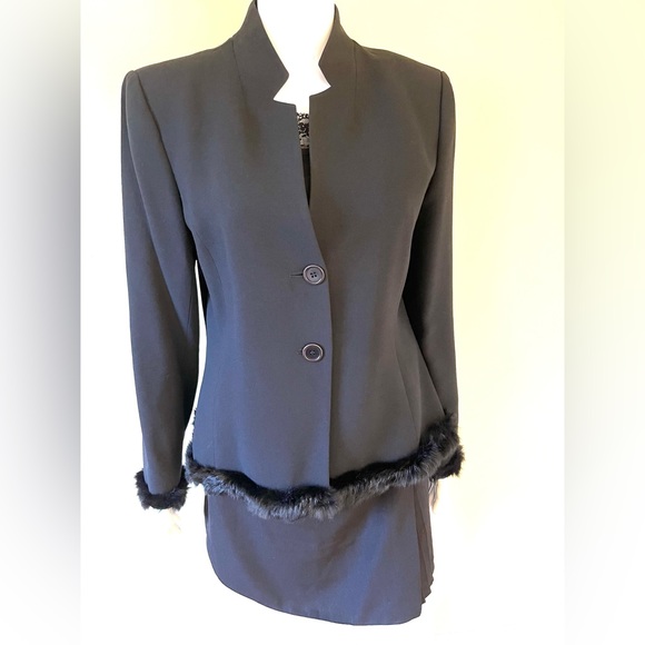 Zara Black Wool Blazer Black Fur Trims Two Buttons Front Closure US 10 - Picture 10 of 15